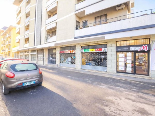 negozio in affitto a Crema