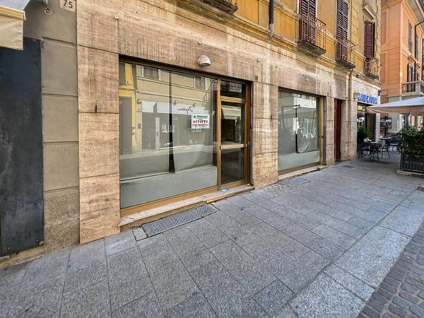 trivano in affitto a Cremona in zona Cremona Centro