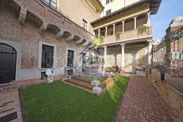 negozio in affitto a Cremona