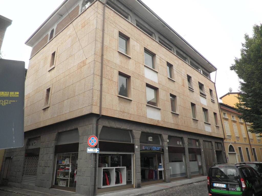 appartamento in affitto a Cremona in zona Piazza Castello