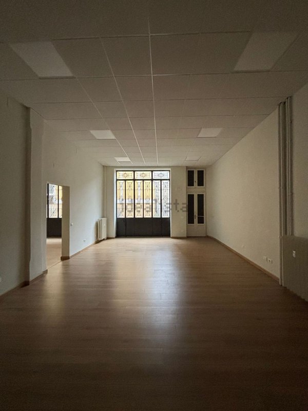 locale commerciale in affitto a Cremona