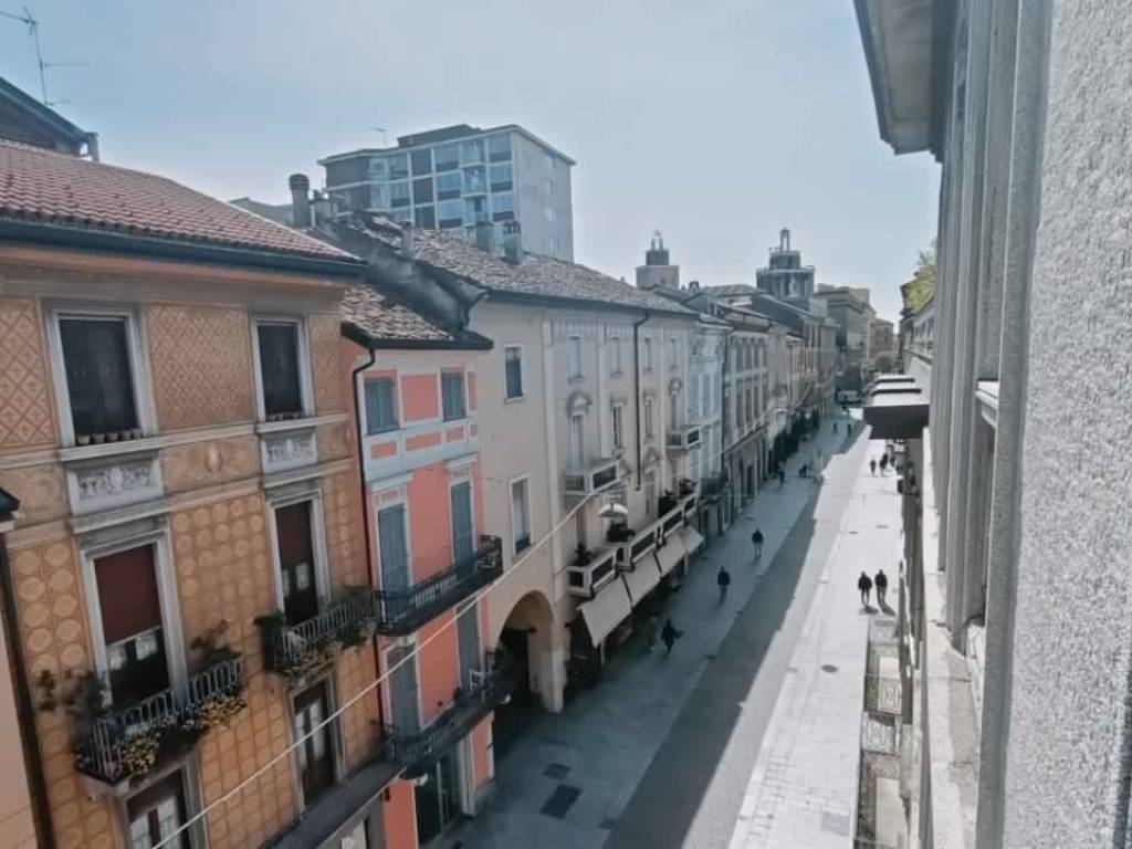 appartamento in affitto a Cremona in zona Piazza Castello