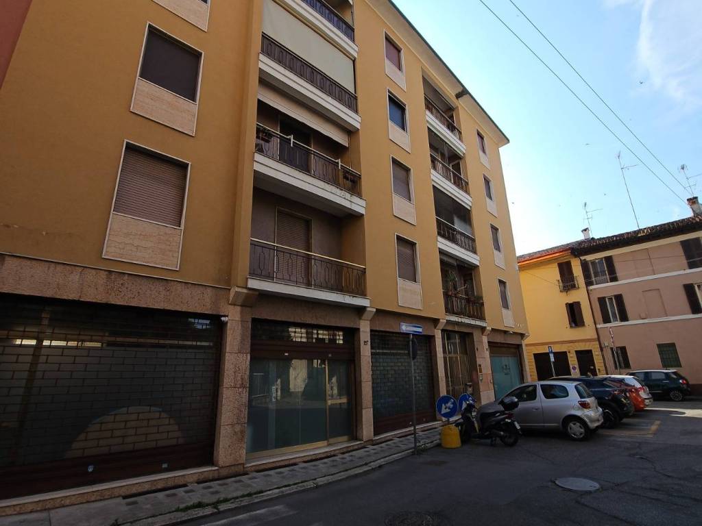 appartamento in affitto a Cremona in zona Piazza Castello