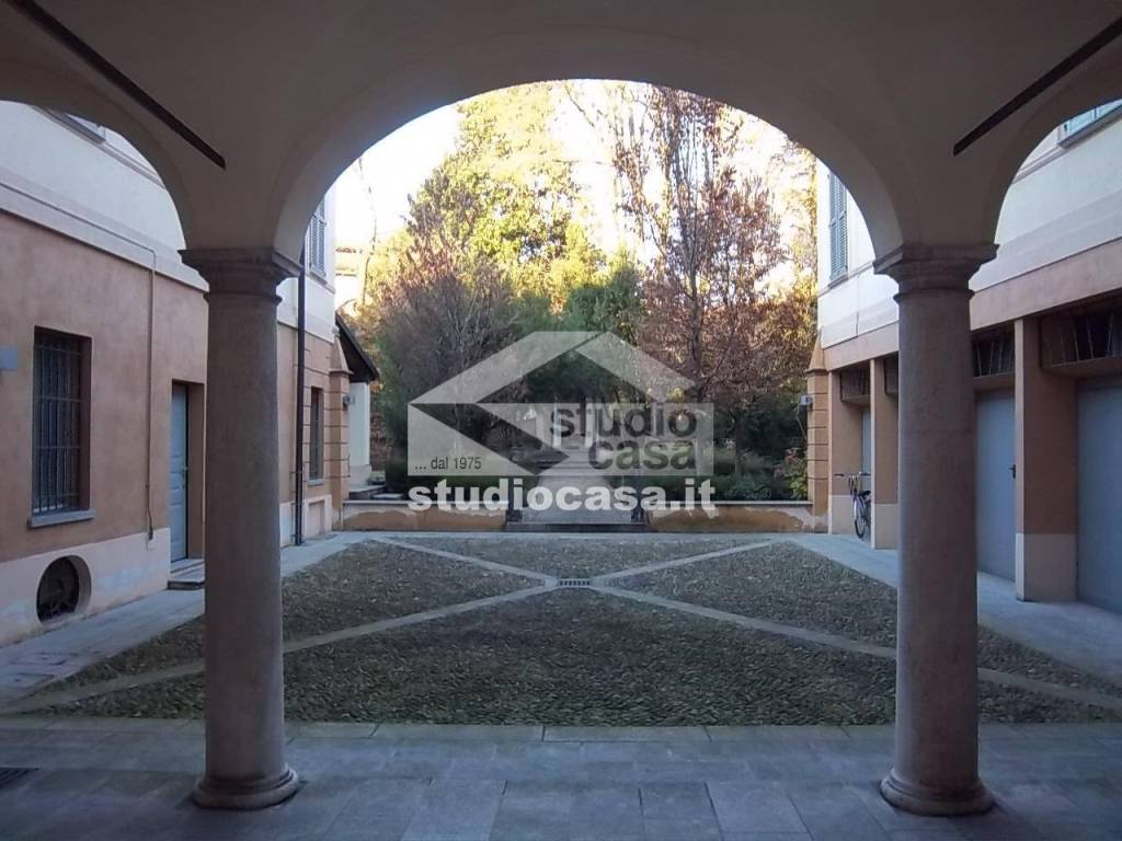 appartamento in affitto a Cremona in zona Piazza Castello