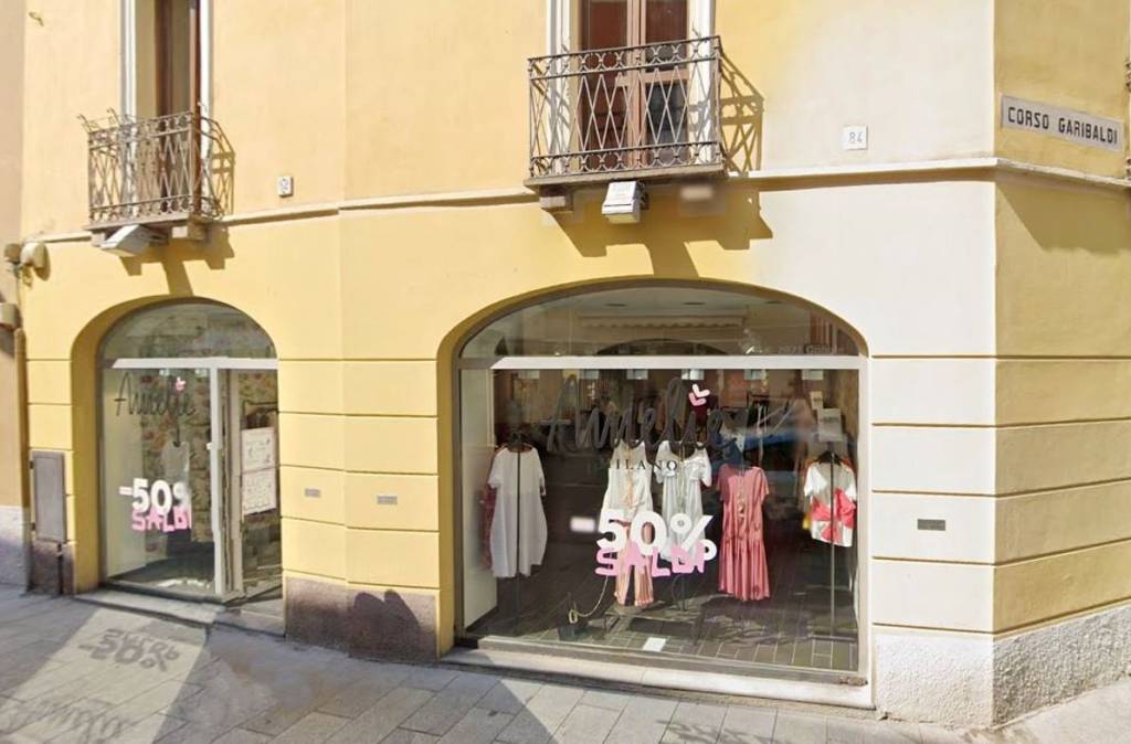 negozio in affitto a Cremona in zona Cremona Centro