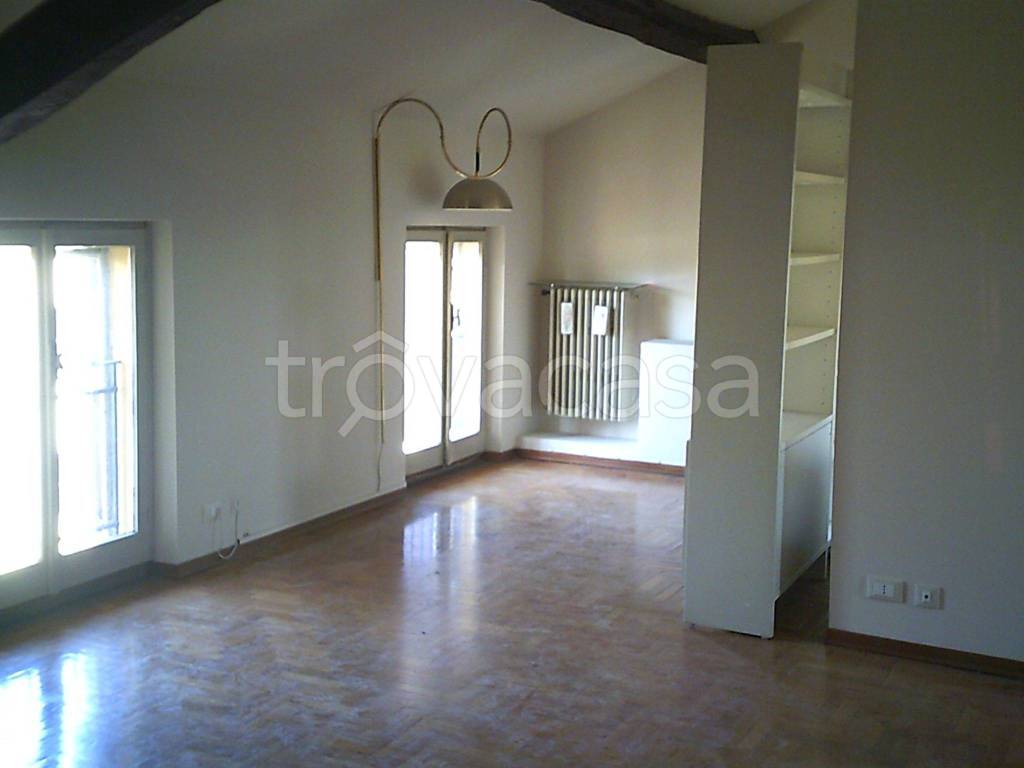 appartamento in affitto a Cremona in zona Cremona Centro