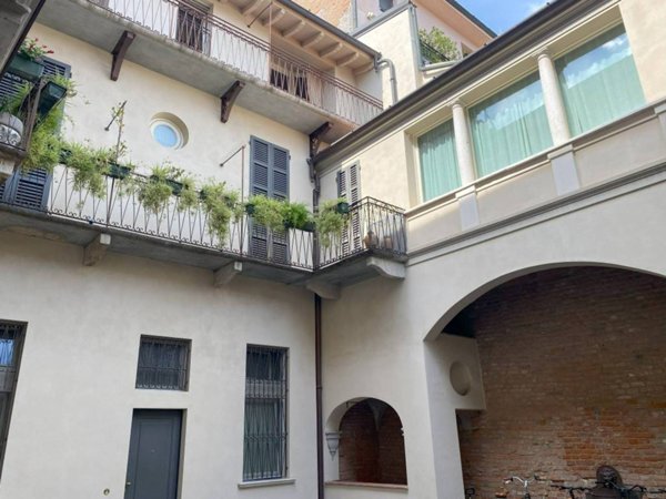 appartamento in affitto a Cremona in zona Piazza Castello