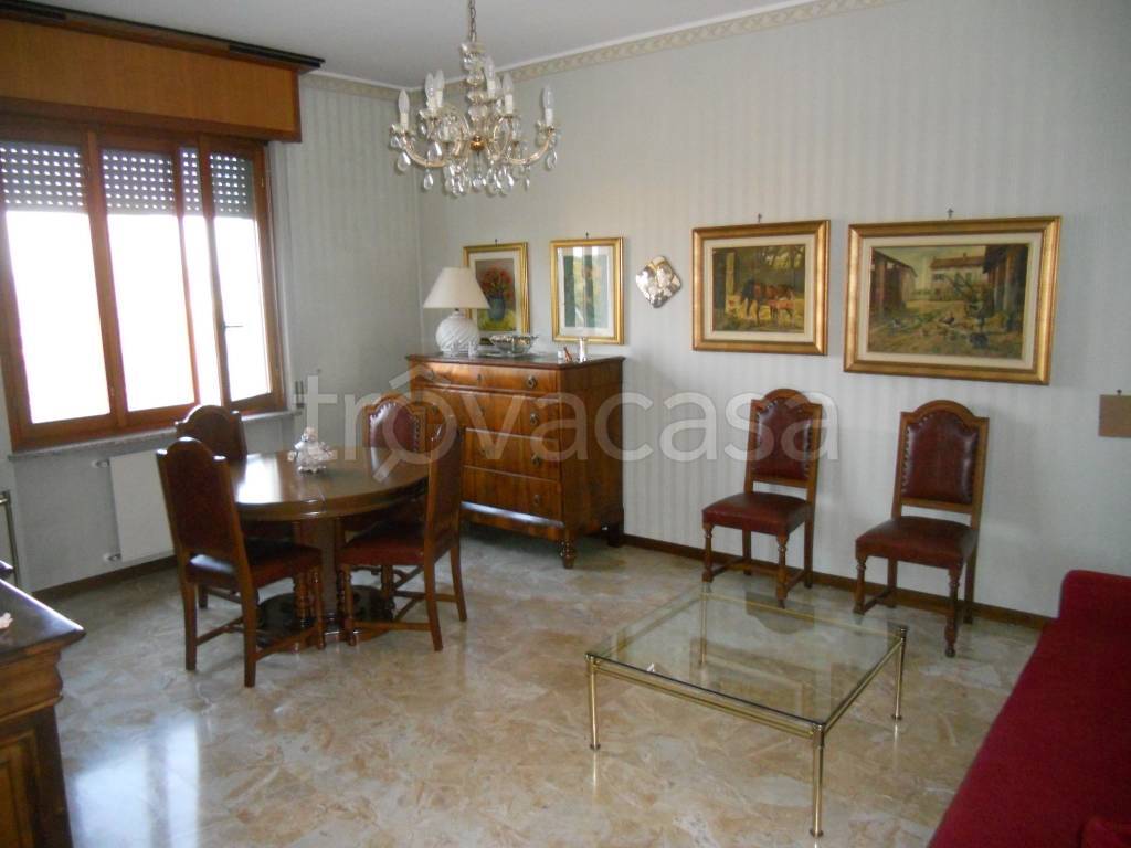 appartamento in affitto a Cremona in zona Viale Po