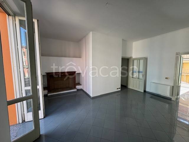 appartamento in affitto a Cremona in zona Via Dante