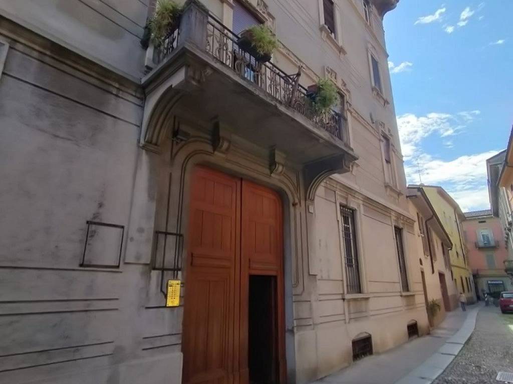 ufficio in affitto a Cremona in zona Piazza Castello