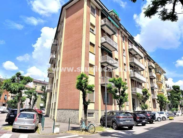 appartamento in affitto a Cremona in zona Piazza Castello