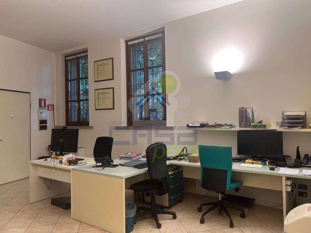 ufficio in affitto a Cremona in zona Viale Po