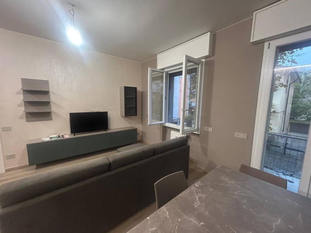 appartamento in affitto a Cremona in zona Viale Po
