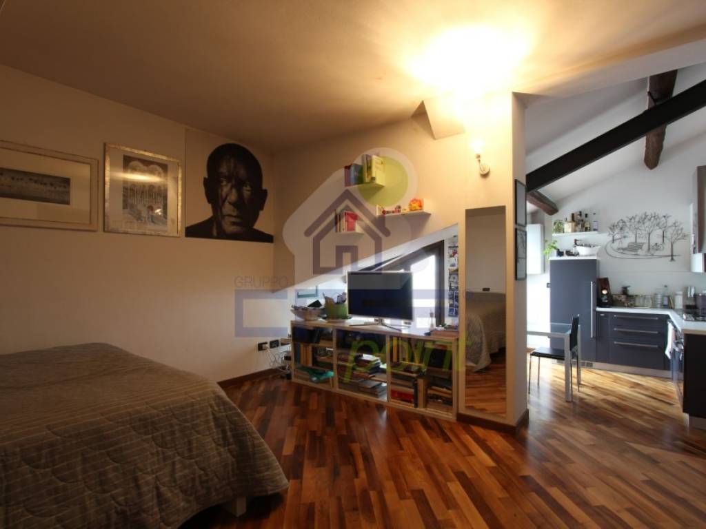 appartamento in affitto a Cremona in zona Piazza Castello