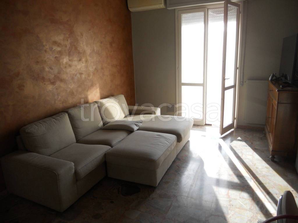 appartamento in affitto a Cremona