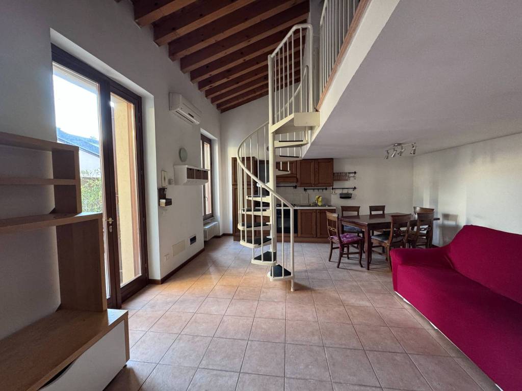 appartamento in affitto a Cremona in zona Piazza Castello