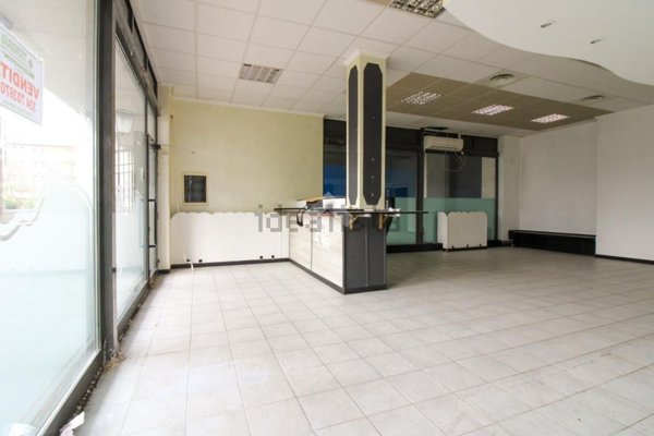 locale di sgombero in affitto a Cremona