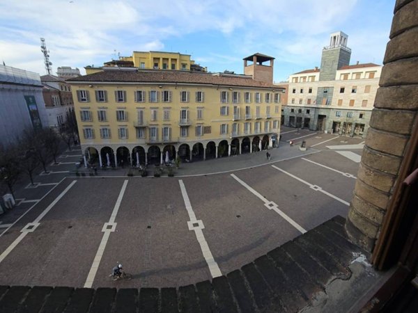 appartamento in affitto a Cremona in zona Piazza Castello