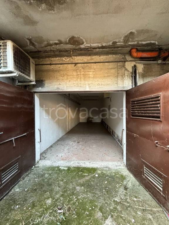 locale di sgombero in affitto a Cremona in zona Viale Po