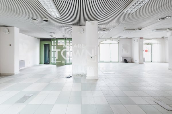 negozio in affitto a Cremona in zona Cremona Centro