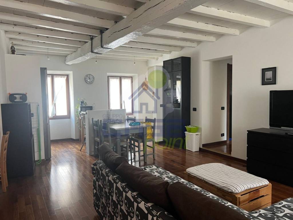 appartamento in affitto a Cremona in zona Piazza Castello