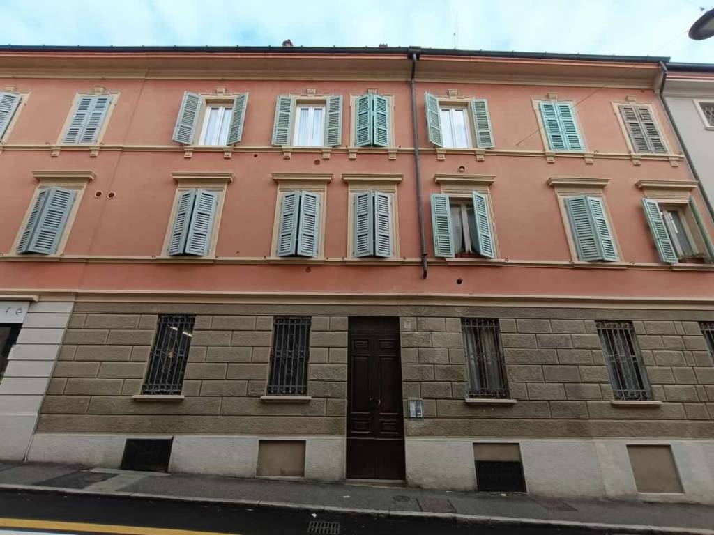 appartamento in affitto a Cremona in zona Piazza Castello