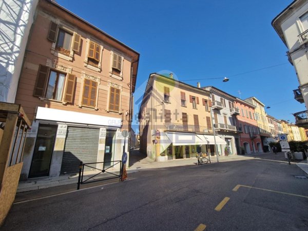 negozio in affitto a Cremona in zona Cremona Centro