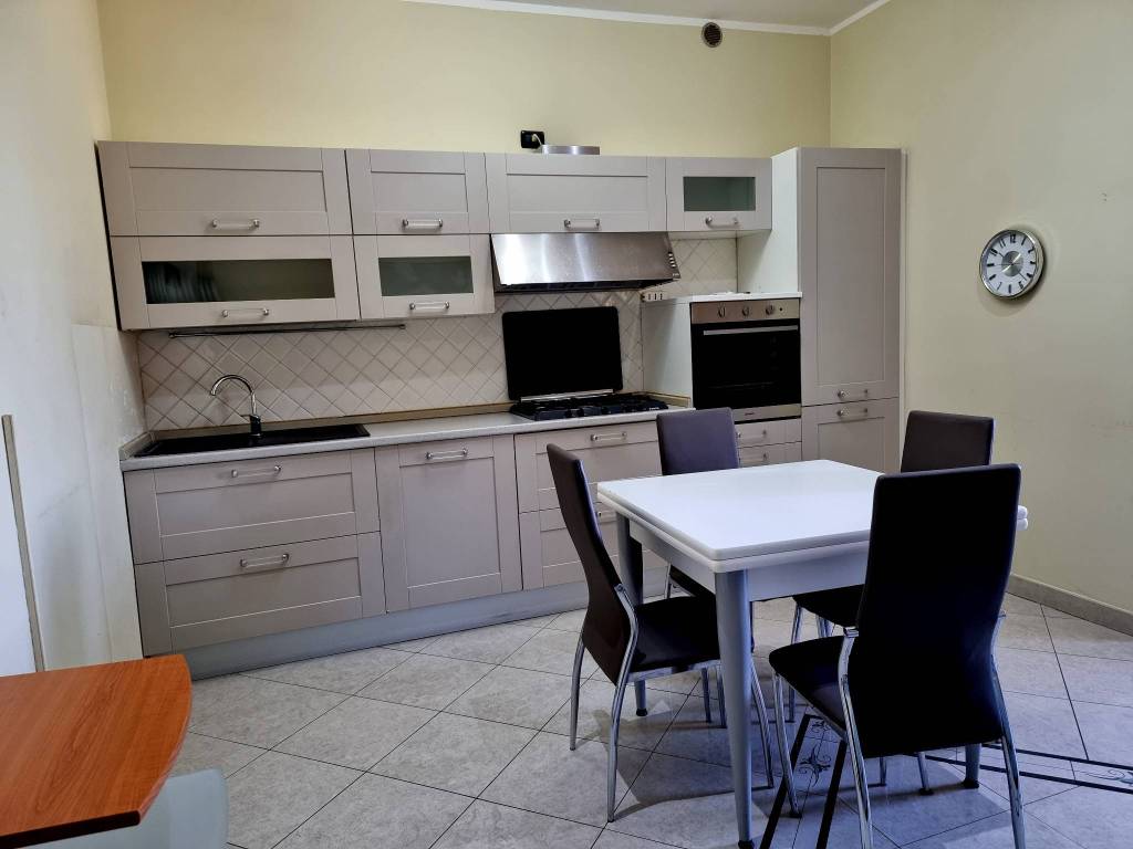 appartamento in affitto a Cremona in zona Viale Po