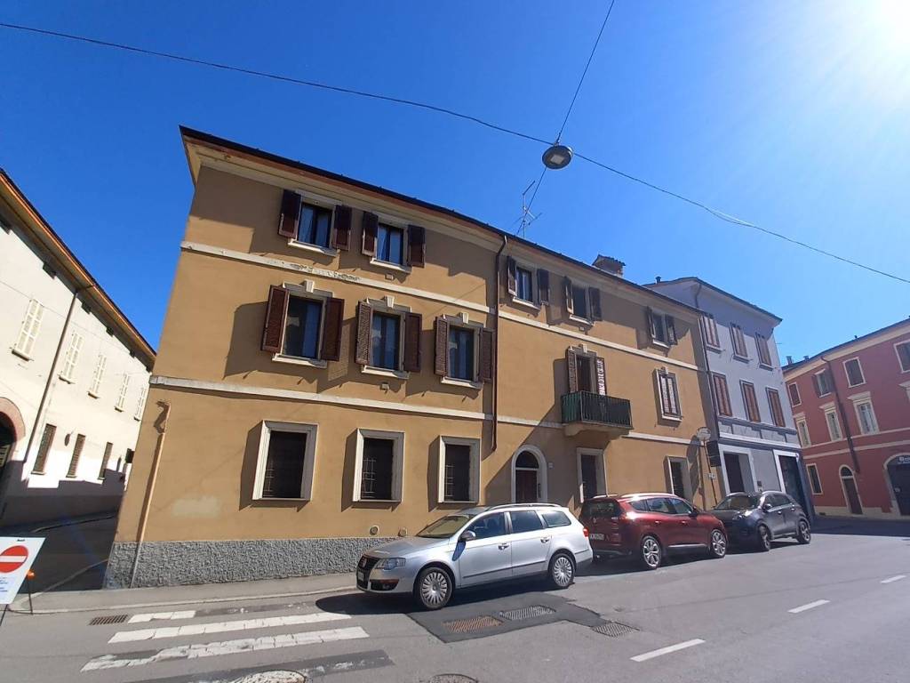 appartamento in affitto a Cremona in zona Piazza Castello