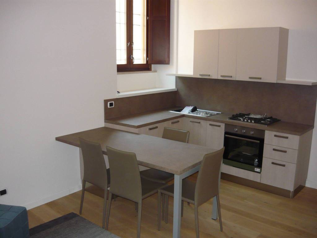 appartamento in affitto a Cremona in zona Piazza Castello