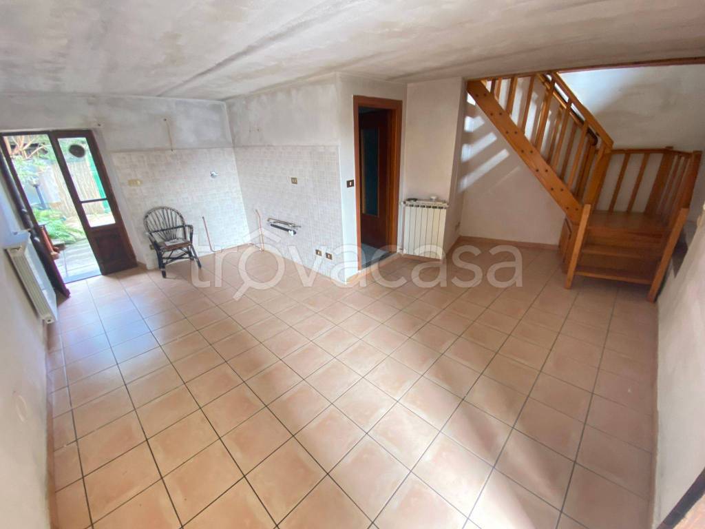 appartamento in affitto a Pinasca in zona Grandubbione