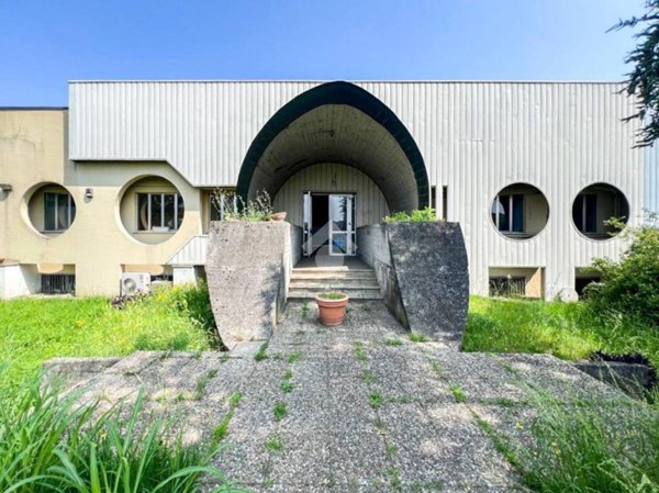 negozio in affitto a Madignano