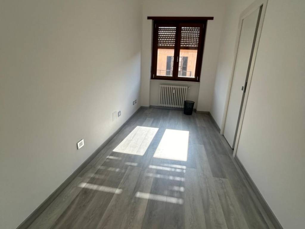 negozio in affitto a Pinerolo
