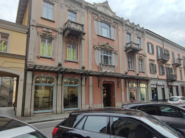 negozio in affitto a Pinerolo