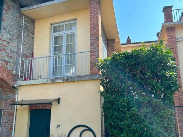 appartamento in affitto a Pinerolo in zona Baudenasca
