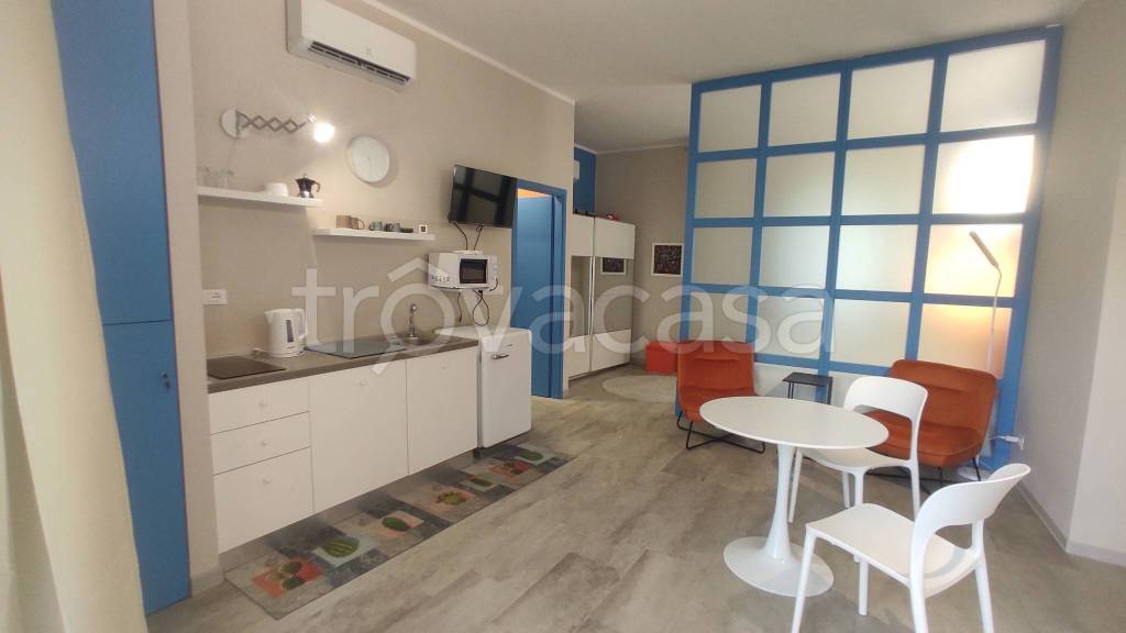 appartamento in affitto a Pinerolo in zona Baudenasca