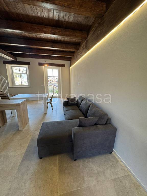 appartamento in affitto a Pinerolo