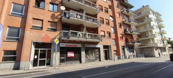 negozio in affitto a Pinerolo