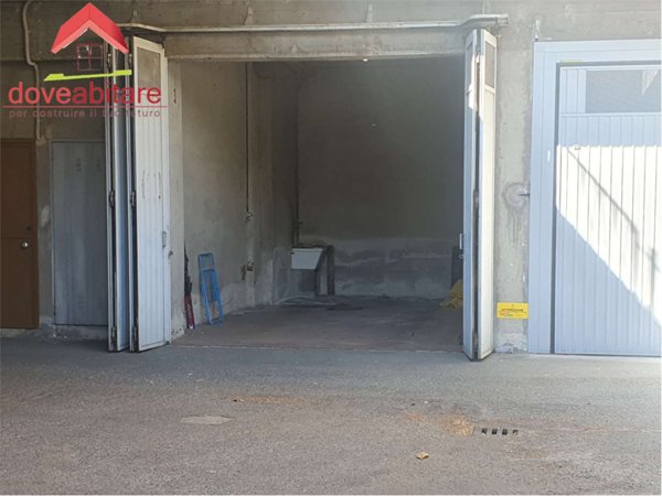 locale di sgombero in affitto a Pinerolo