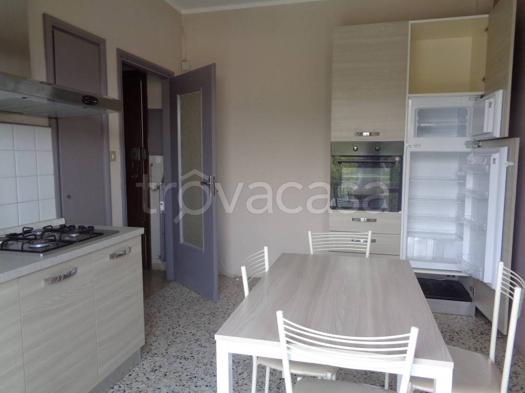appartamento in affitto a Pinerolo