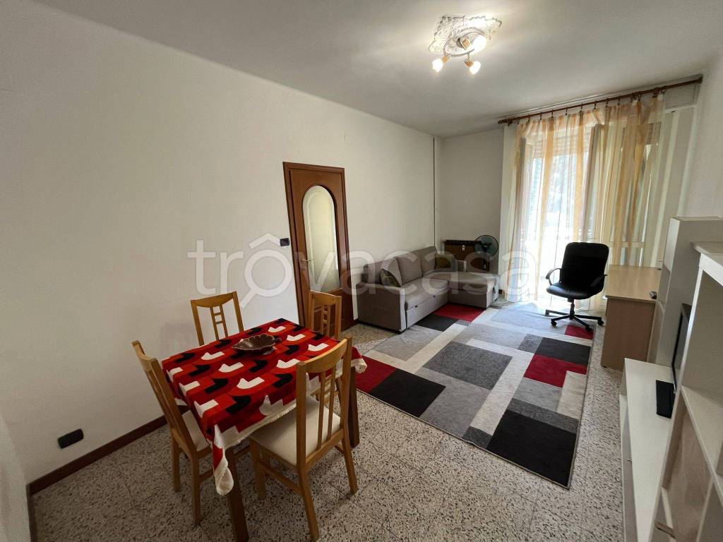 appartamento in affitto a Pinerolo