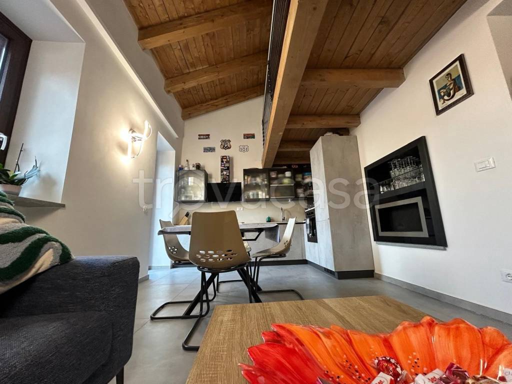 appartamento in affitto a Pinerolo