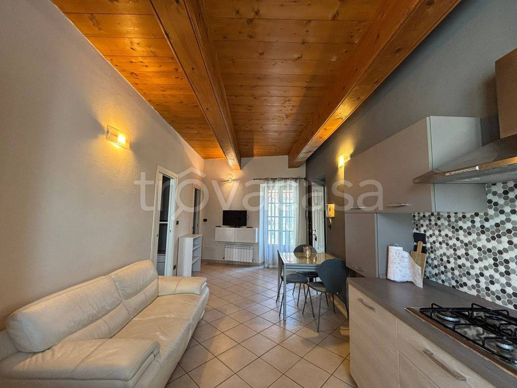 appartamento in affitto a Pinerolo