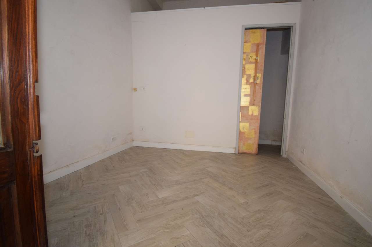 locale commerciale in affitto a Pinerolo