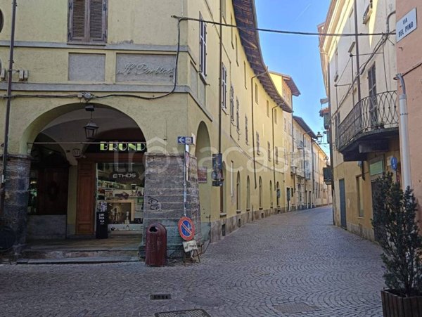 negozio in affitto a Pinerolo