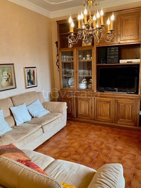 appartamento in affitto a Pinerolo