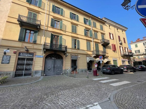 negozio in affitto a Pinerolo