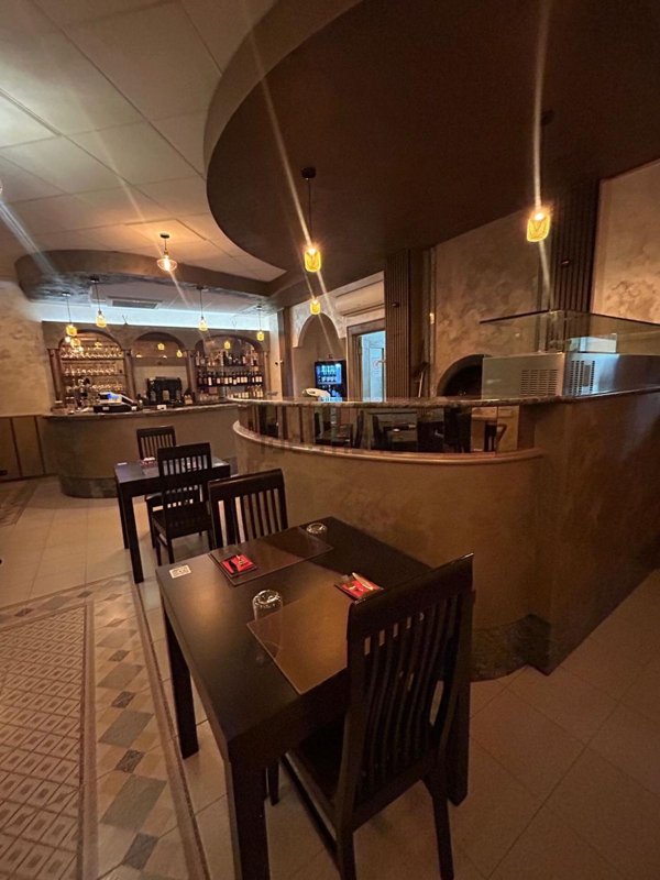 locale commerciale in affitto a Pinerolo