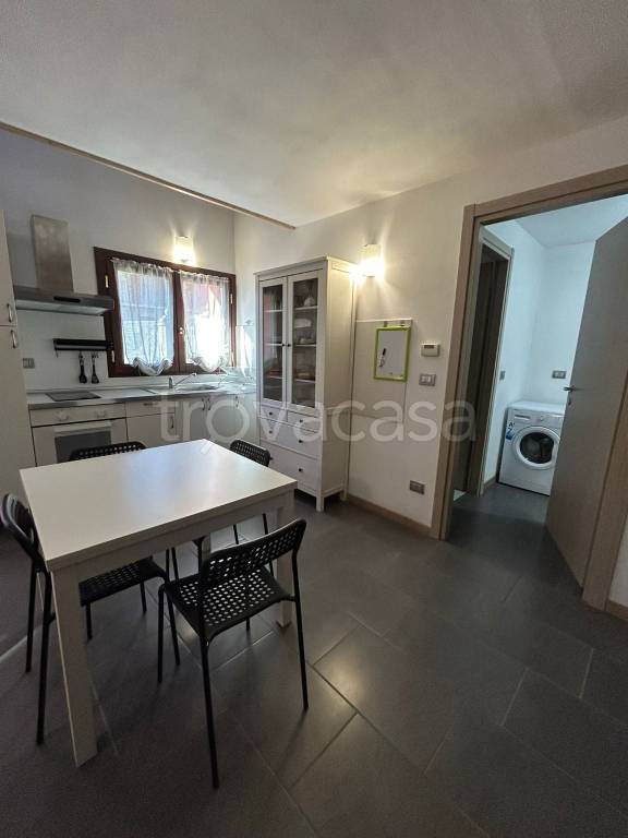 appartamento in affitto a Pinerolo in zona Riva