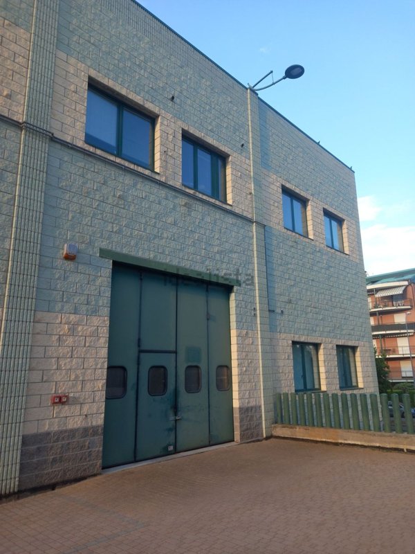 locale di sgombero in affitto a Pinerolo